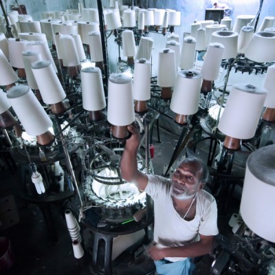 THE THREAD WORKER