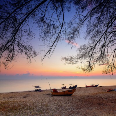 The Breaking Dawn at Hometown