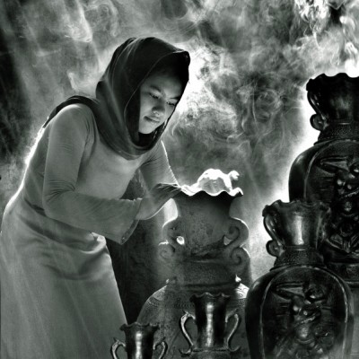Gá»‘m trong náº¯ng