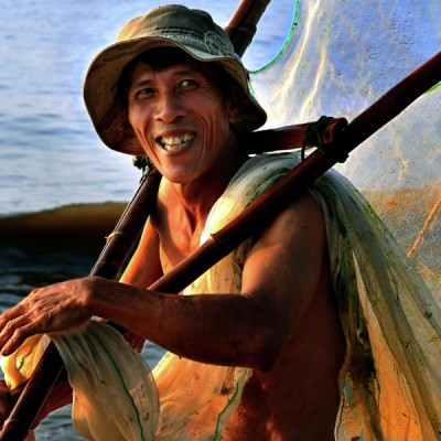 Ná»¤ CÆ¯á»œI NGÆ¯ PHá»¦