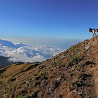 The Porter From MT.Rinjani