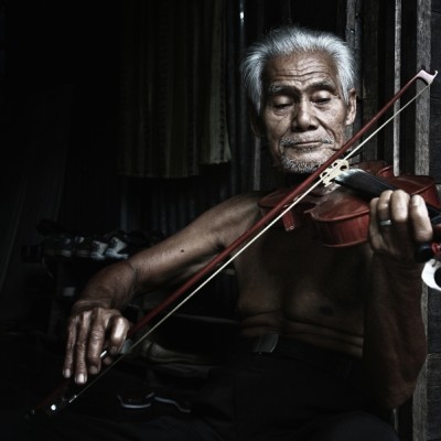 Old Violinist