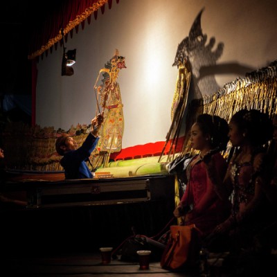 PERTUNJUKAN WAYANG KULIT