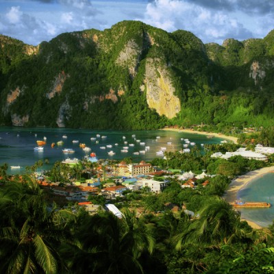 Sunny Morning at Phi-Phi