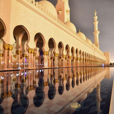 Sheikh Zayed Mosque during Earth Hour