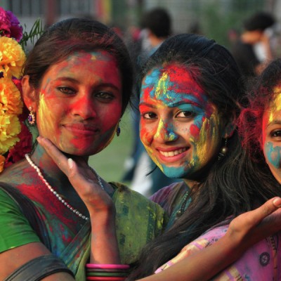 HOLI