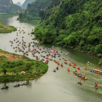 Lá»… há»™i trÃªn sÃ´ng