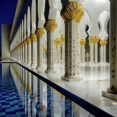 The Carved Pillar of Sheikh Zayed Grand Mosque