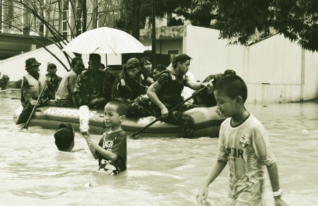 sukarelawan banjir