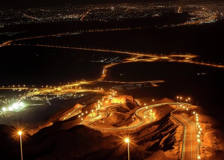 Road of Jabel Hafeet