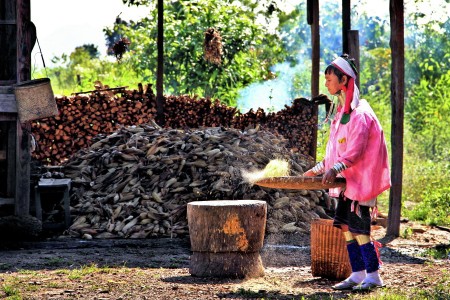 Kayan Lady