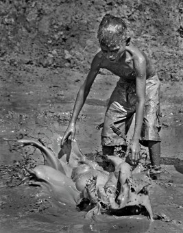 Rescuer boy