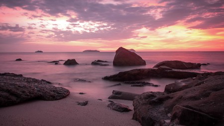 Pantai Sutera