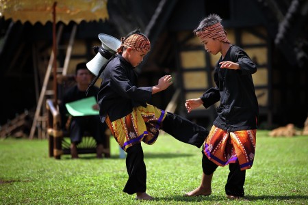 Adu Jaten