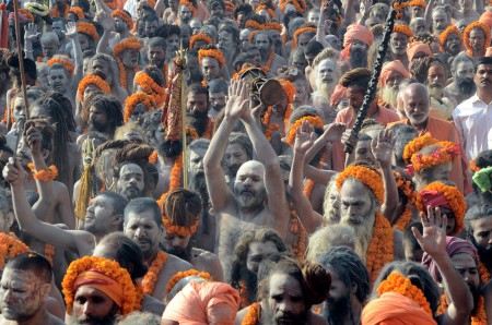 Holli procession