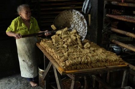 Mbah Tahu