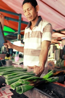 "Otak-otak" Seller