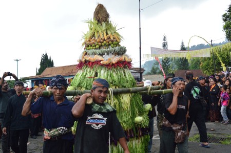 Gunungan