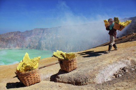 Sulfur Miners