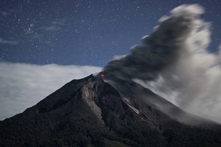SINABUNG ERUPSI