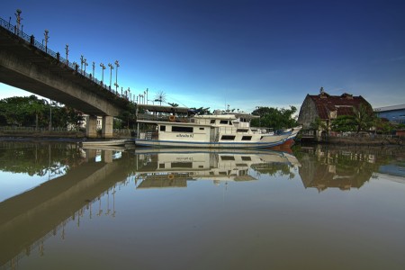 SIti Nurbaya Bridge