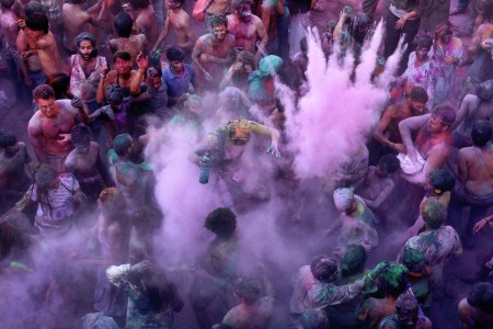 A play with color-3