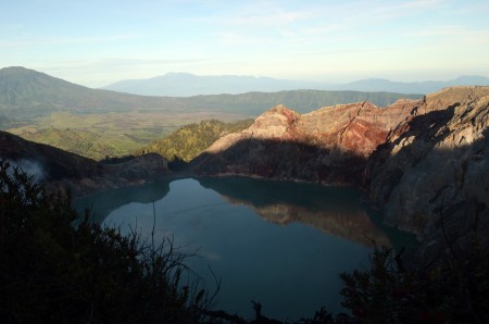 Ijen crater