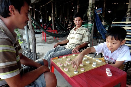 Chinese Chess Played By Vietnamese