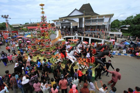 Tabot Arak Gedang