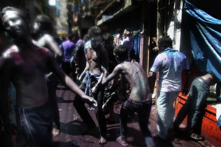 Holi2