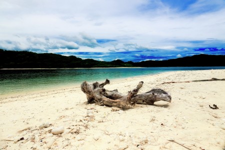 alone @gili nanggu island
