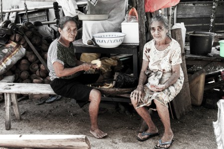Bunaken women