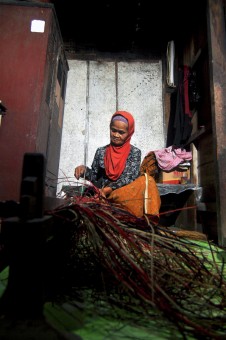 Pengrajin Tikar