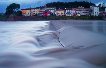 Serchio river