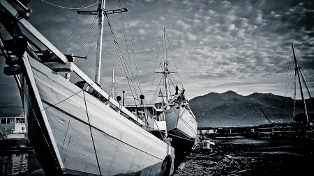 Kapal Berlabuh