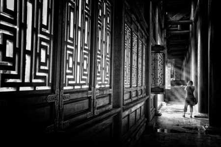 Capturing the lights.