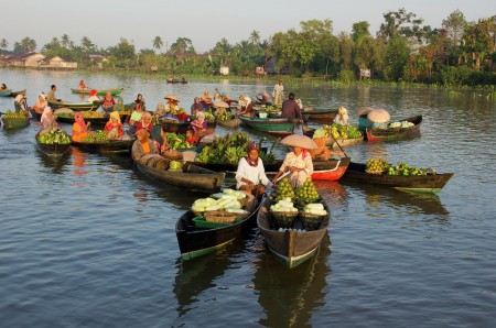 Pedagang Pasar Terapung