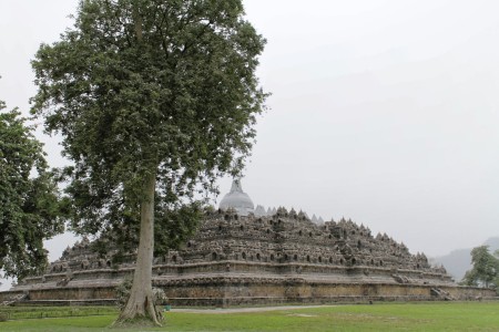 Borobudur  ketika erupsi kelud