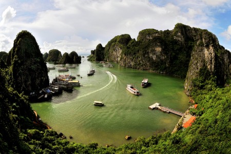 HALONG SEA AND SKY