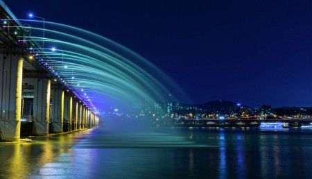 The Moonlight Rainbow Fountain