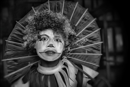 Monochromic Clown