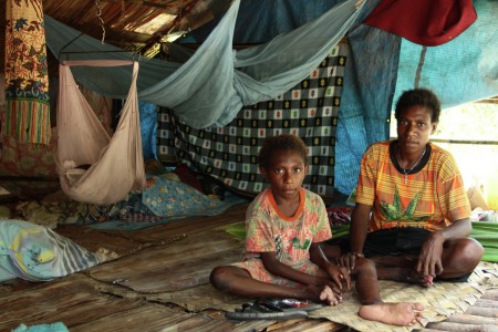 Keluarga Kecil di Papua
