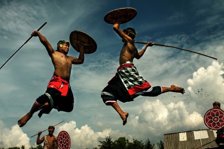 pukulan terbang