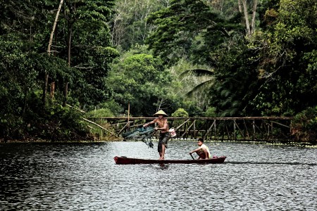 Menangkap ikan