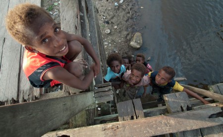 Keceriaan Anak Papua