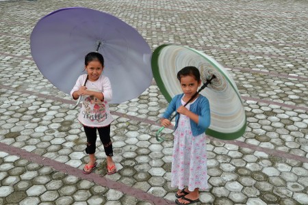 Bermain Payung