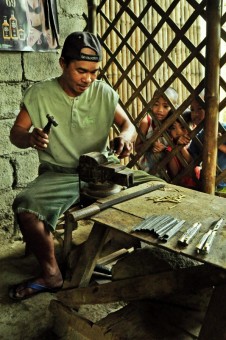 Balisong Maker