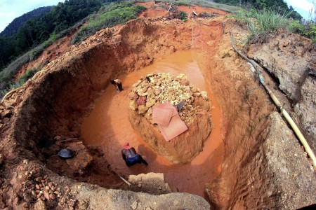 Traditional mine