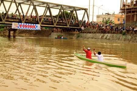 Lomba Balap Perahu Tradisional Buton "Jao-jao"