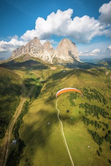 Paragliding